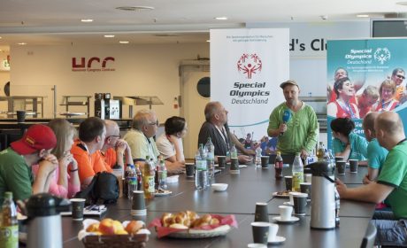 Erfahrungsaustausch der Inklusiven Redaktion bei den Special Olympics Hannover 2016. (Foto: SOD/Julia Krüger)
