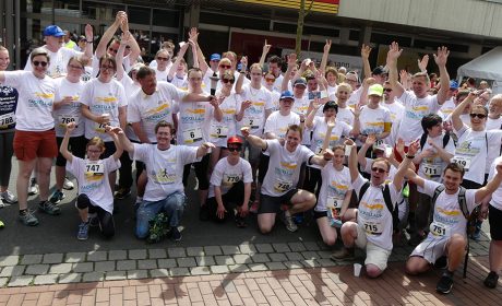 Über 100 Läuferinnen und Läufer nahmen am Fackellauf in Hamm, Nordrhein-Westfalen, teil. (Foto: SO NRW)